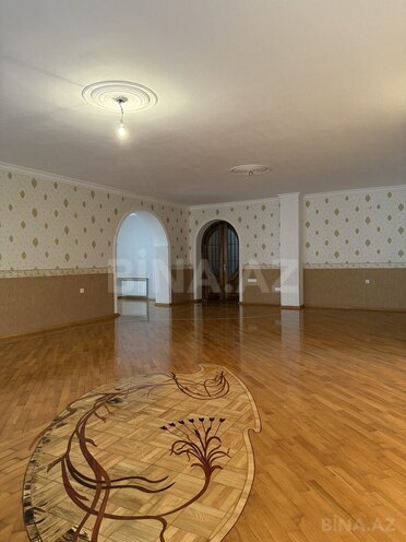8-комн. дом/дача - Гянджа - 392.9 м² (12)