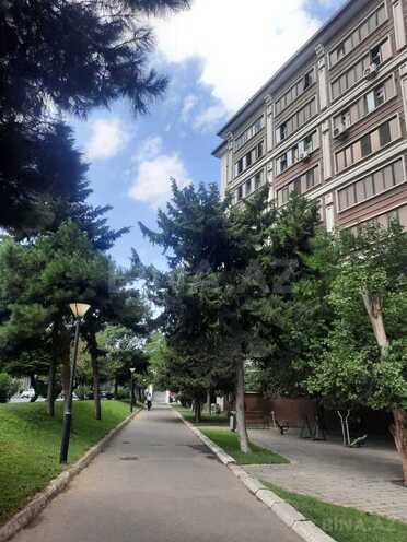 3-комн. вторичка - пос. 8-й мкр - 85 м² (1)