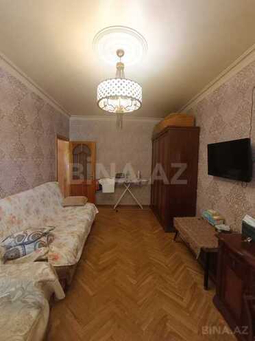 3-комн. вторичка - пос. 8-й мкр - 85 м² (8)