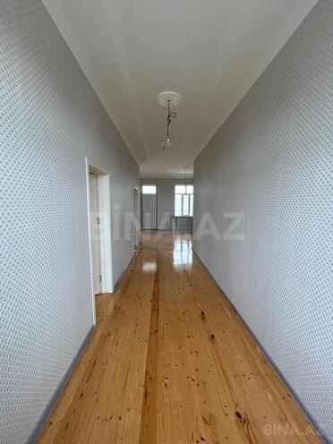 7-комн. дом/дача - пос. Бина - 400 м² (15)