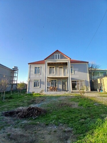 7-комн. дом/дача - пос. Бина - 400 м² (2)