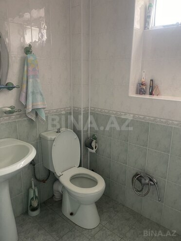 5 otaqlı həyət evi/bağ evi - Novxanı q. - 250 m² (27)