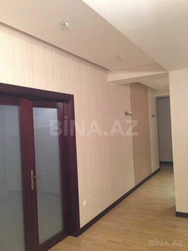 3-комн. новостройка - м. 28 мая - 147 м² (4)