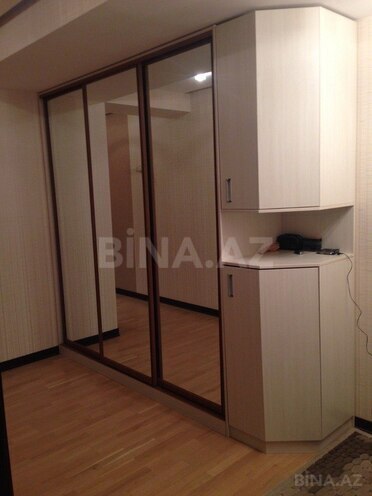 3-комн. новостройка - м. 28 мая - 147 м² (2)