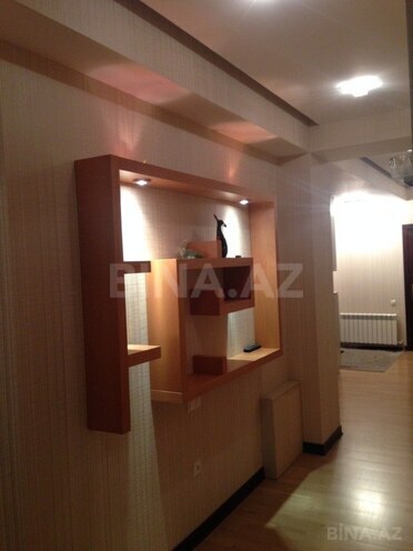 3-комн. новостройка - м. 28 мая - 147 м² (3)