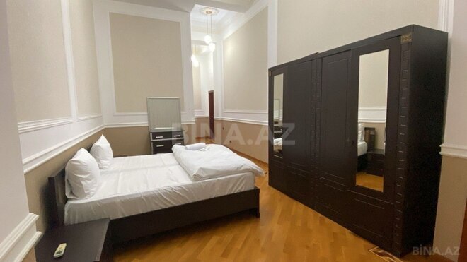 Obyekt - Sahil m. - 300 m² (5)