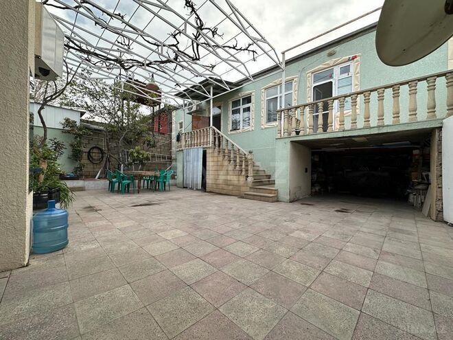 5 otaqlı həyət evi/bağ evi - Həzi Aslanov q. - 250 m² (17)