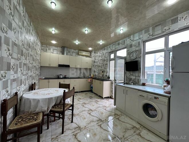 5 otaqlı həyət evi/bağ evi - Həzi Aslanov q. - 250 m² (13)