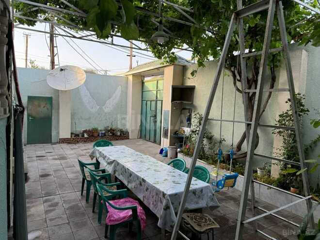 5 otaqlı həyət evi/bağ evi - Həzi Aslanov q. - 250 m² (2)
