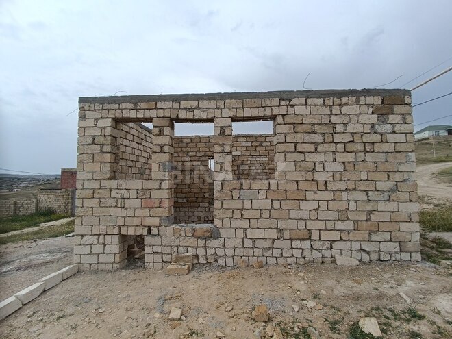 3 otaqlı həyət evi/bağ evi - Qobu q. - 74 m² (1)