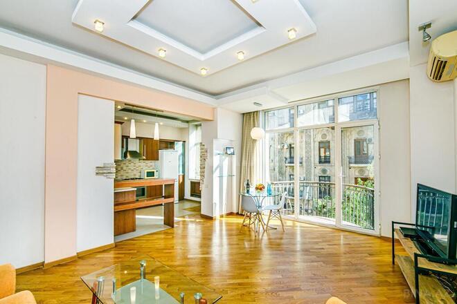 İcarəyə verilir 2 otaqlı köhnə tikili 120 m², İçəri Şəhər m., photo 3 from 32