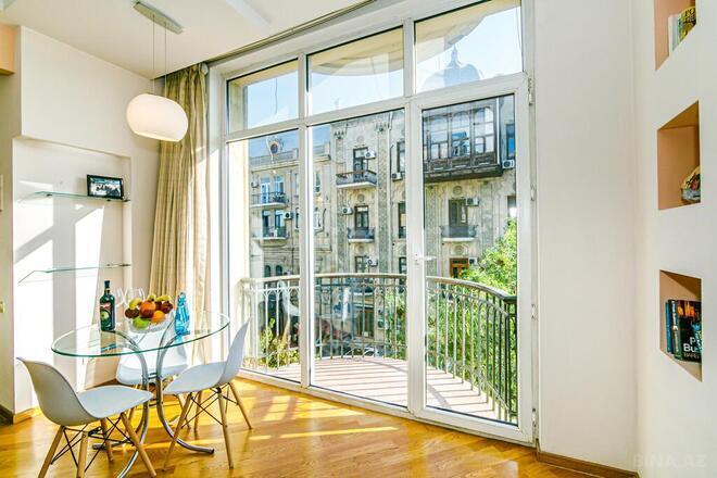 İcarəyə verilir 2 otaqlı köhnə tikili 120 m², İçəri Şəhər m., photo 5 from 32