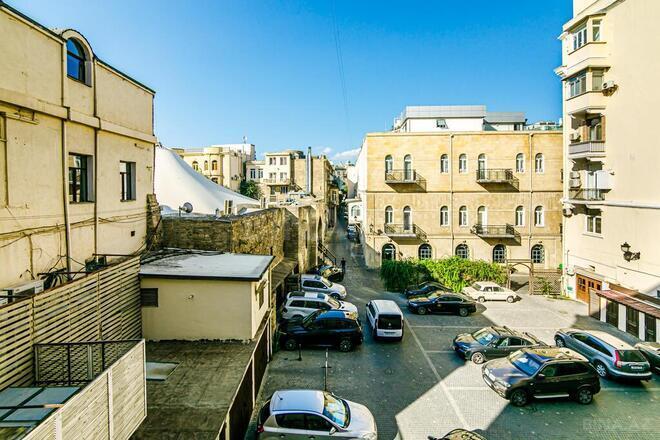 İcarəyə verilir 2 otaqlı köhnə tikili 120 m², İçəri Şəhər m., photo 30 from 32