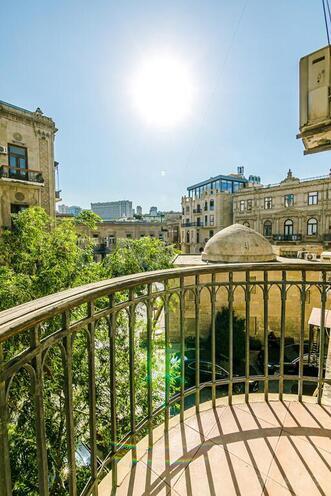 İcarəyə verilir 2 otaqlı köhnə tikili 120 m², İçəri Şəhər m., photo 18 from 32