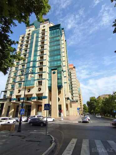 3-комн. новостройка - м. 28 мая - 155 м² (3)