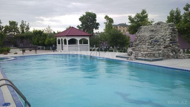 8 otaqlı həyət evi/bağ evi - Mərdəkan q. - 500 m² (1)