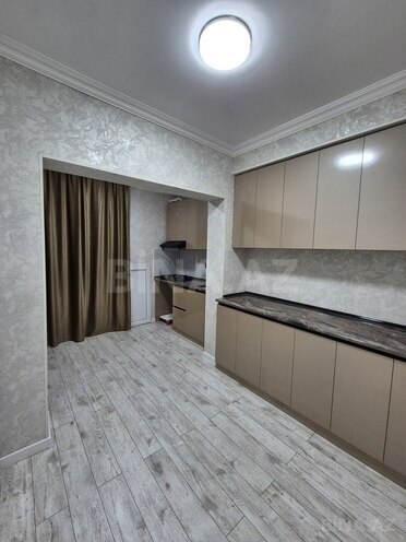 2 otaqlı köhnə tikili - Azadlıq Prospekti m. - 65 m² (20)