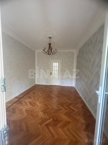 4 otaqlı köhnə tikili - Azadlıq Prospekti m. - 110 m² (21)