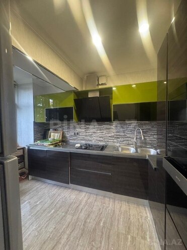 4 otaqlı köhnə tikili - Azadlıq Prospekti m. - 110 m² (4)