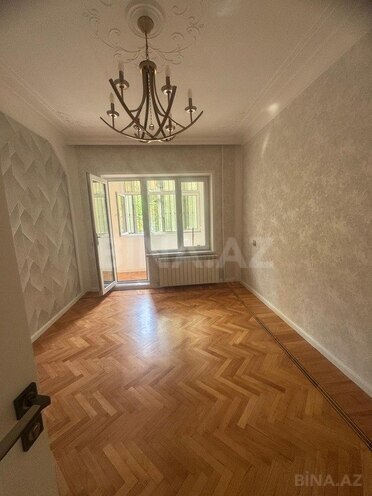 4 otaqlı köhnə tikili - Azadlıq Prospekti m. - 110 m² (19)