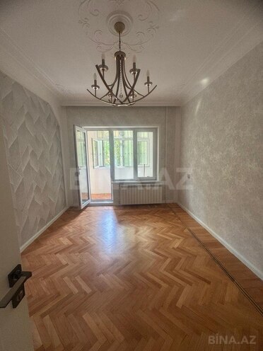 4 otaqlı köhnə tikili - Azadlıq Prospekti m. - 110 m² (18)