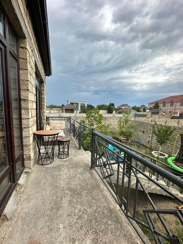 6 otaqlı həyət evi/bağ evi - Bilgəh q. - 240 m² (2)