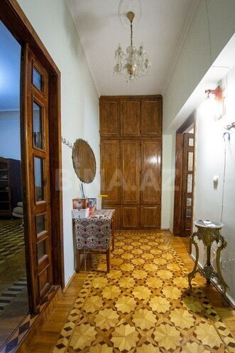 2 otaqlı köhnə tikili - İçəri Şəhər m. - 85 m² (6)