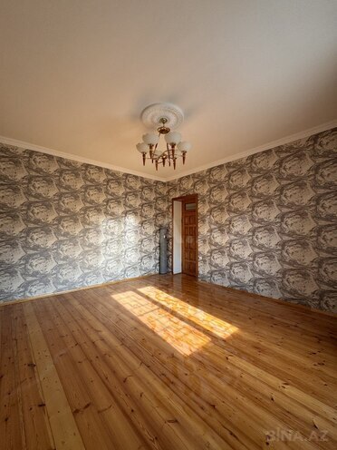 7 otaqlı həyət evi/bağ evi - Sulutəpə q. - 300 m² (28)