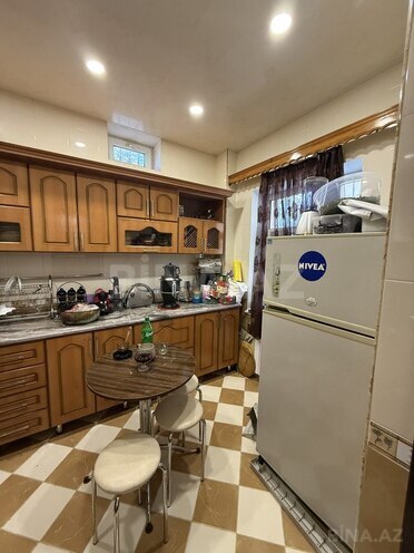 5 otaqlı həyət evi/bağ evi - Novxanı q. - 169 m² (16)
