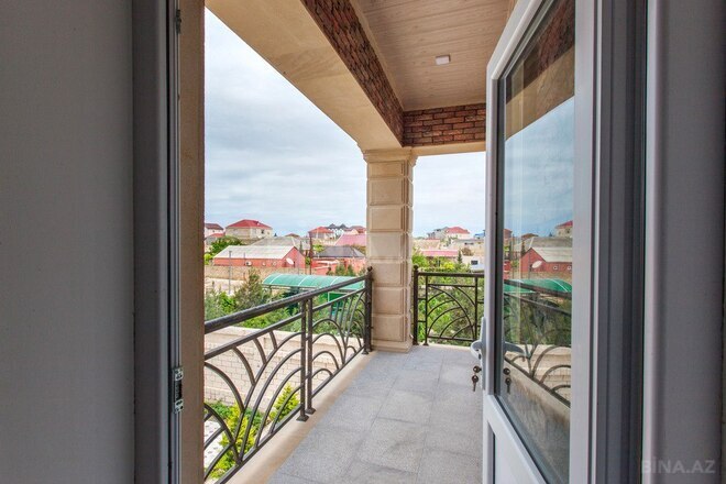 4 otaqlı həyət evi/bağ evi - Görədil q. - 220 m² (24)
