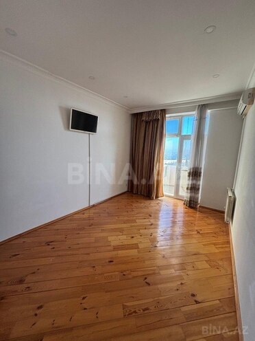 3-комн. новостройка - м. Кара Караев - 130 м² (2)