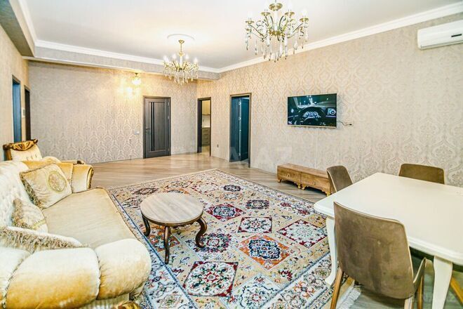 3-комн. новостройка - м. 28 мая - 130 м² (4)