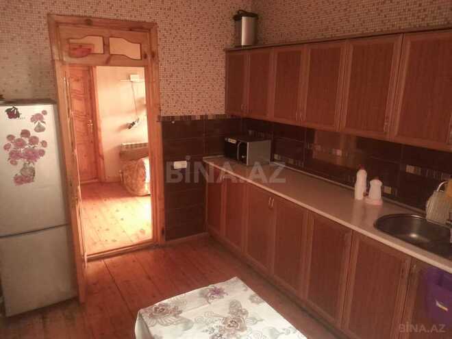 6 otaqlı həyət evi/bağ evi - Gəncə - 164 m² (17)