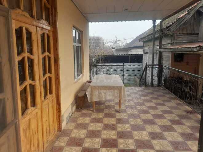 6 otaqlı həyət evi/bağ evi - Gəncə - 164 m² (6)