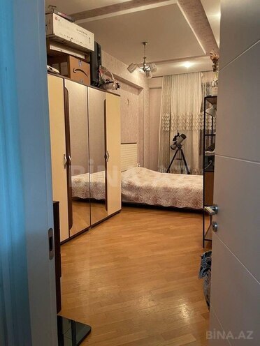 2-комн. новостройка - м. 28 мая - 72 м² (4)