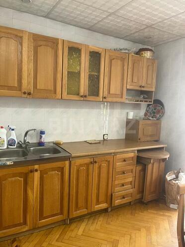 3-комн. вторичка - м. Элмляр Академиясы - 90 м² (1)
