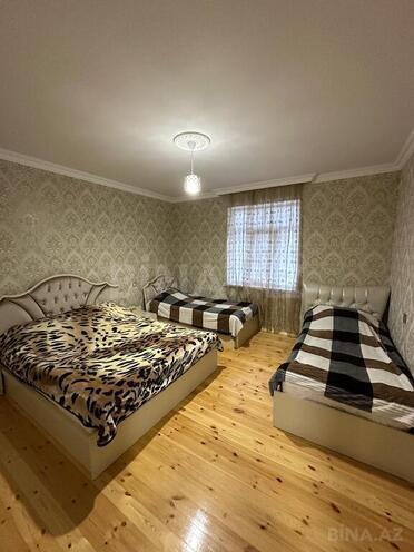 5 otaqlı həyət evi/bağ evi - İsmayıllı - 300 m² (12)