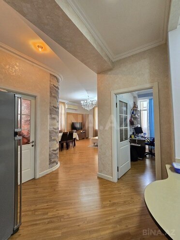 4-комн. новостройка - м. Ази Асланов - 100 м² (10)