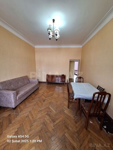 2 otaqlı köhnə tikili - Elmlər Akademiyası m. - 60 m² (1)