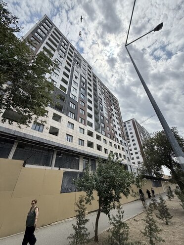 3 otaqlı yeni tikili - Neftçilər m. - 146 m² (1)