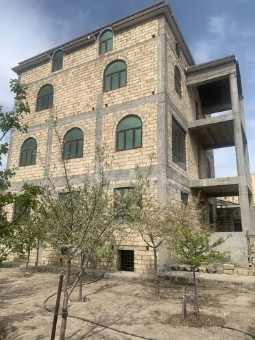 7 otaqlı həyət evi/bağ evi - Əhmədli m. - 575 m² (1)