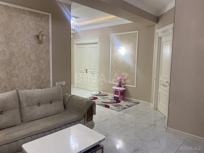 4 otaqlı yeni tikili - Elmlər Akademiyası m. - 178.3 m² (12)