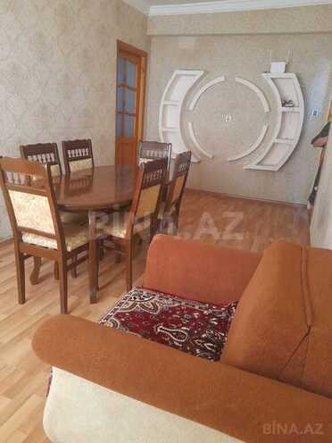 3 otaqlı köhnə tikili - Azadlıq Prospekti m. - 65 m² (1)
