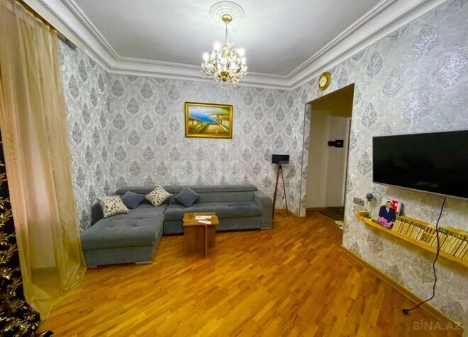 3-комн. вторичка - м. Элмляр Академиясы - 84 м² (2)