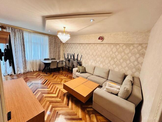 2-комн. вторичка - м. Ахмедлы - 74 м² (1)