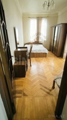 2-комн. вторичка - м. 28 мая - 75 м² (2)
