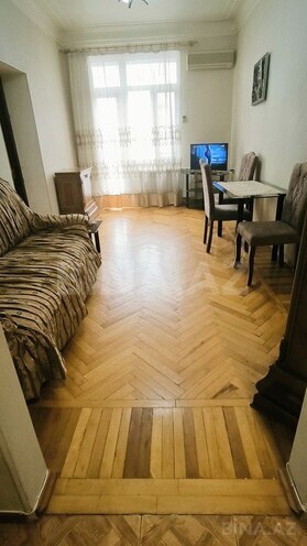 2-комн. вторичка - м. 28 мая - 75 м² (3)