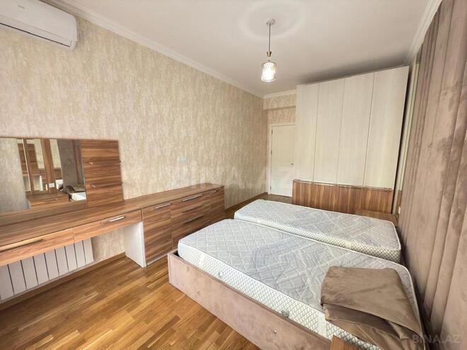 3-комн. новостройка - м. Иншаатчылар - 120 м² (16)