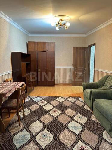 1 otaqlı köhnə tikili - İnşaatçılar m. - 40 m² (6)