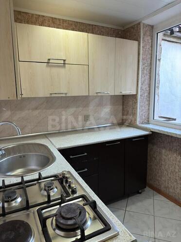 1 otaqlı köhnə tikili - İnşaatçılar m. - 40 m² (3)